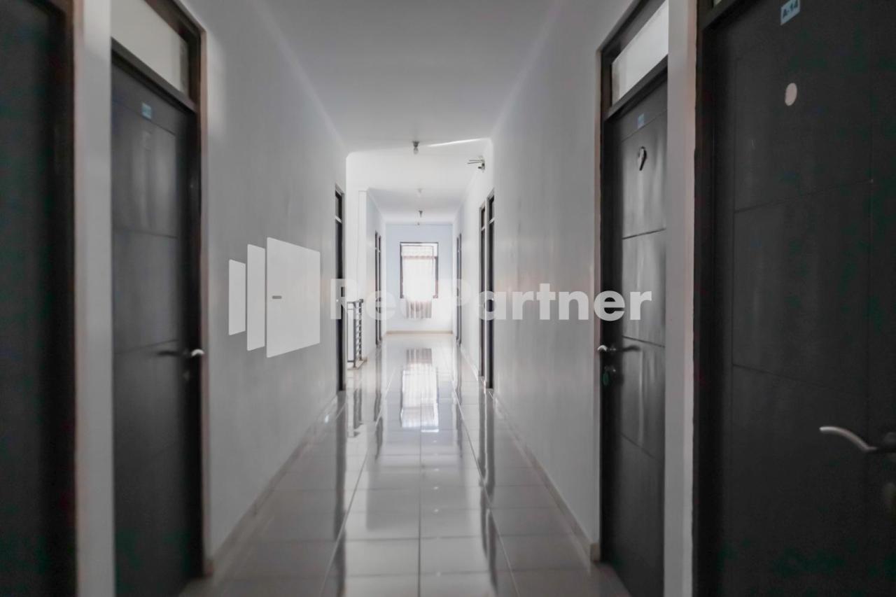 Oyo 2770 Zleepy Wisma Khazri Bogor Exterior foto