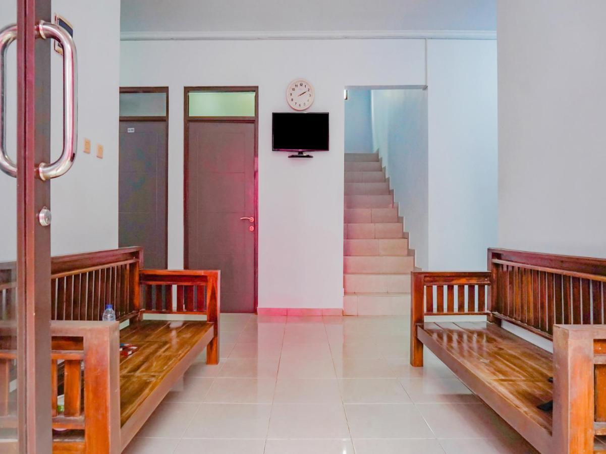 Oyo 2770 Zleepy Wisma Khazri Bogor Exterior foto