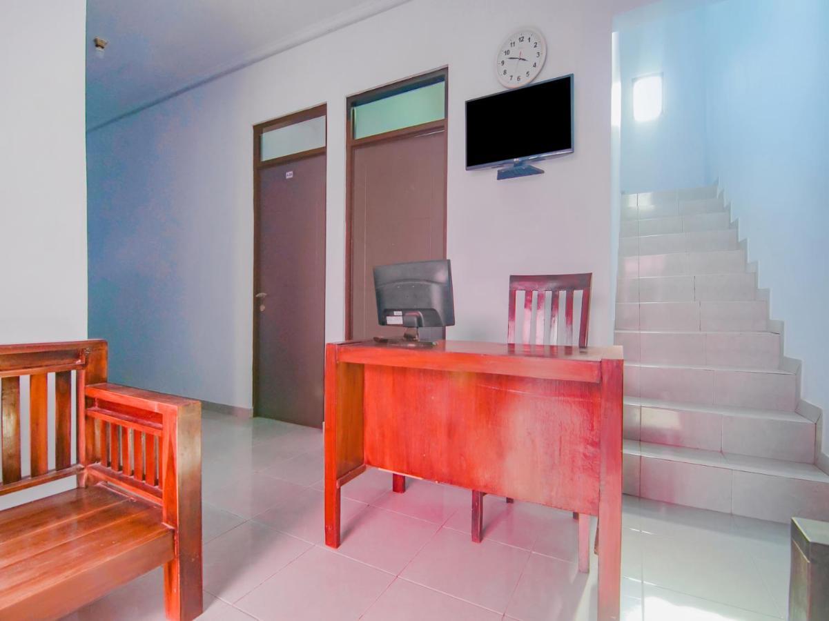 Oyo 2770 Zleepy Wisma Khazri Bogor Exterior foto