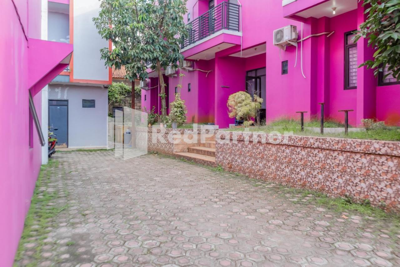 Oyo 2770 Zleepy Wisma Khazri Bogor Exterior foto